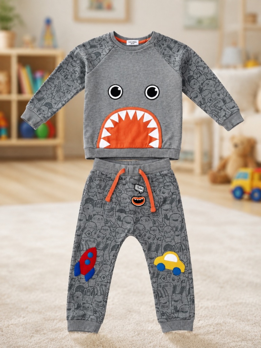 Adorable Monster Outfit Set – Size 24–36 Months (98 cm) 👾🚗🚀